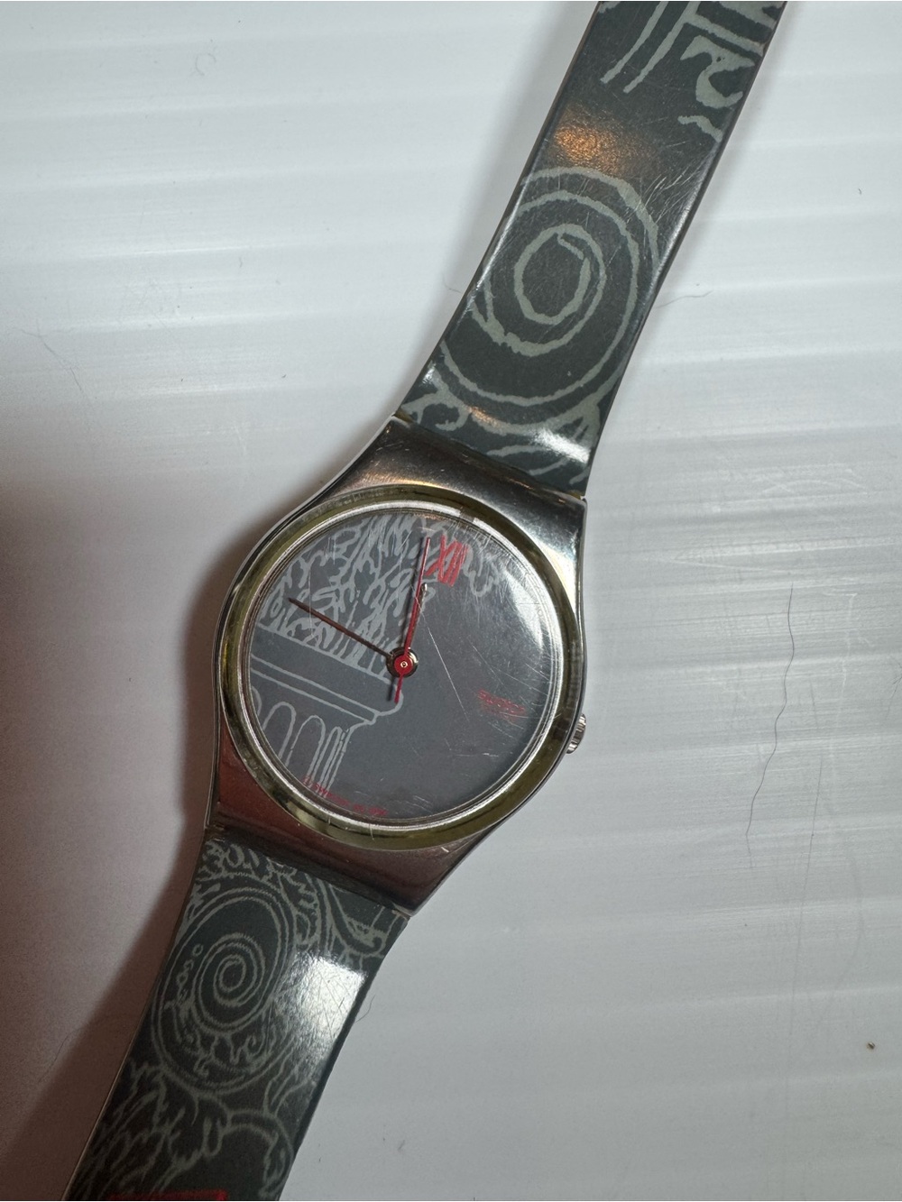 1991 Swatch Lady LUTECE LX106 25mm